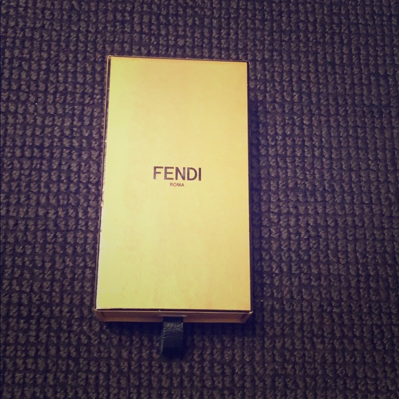 Fendi gift box - Picture 1 of 1